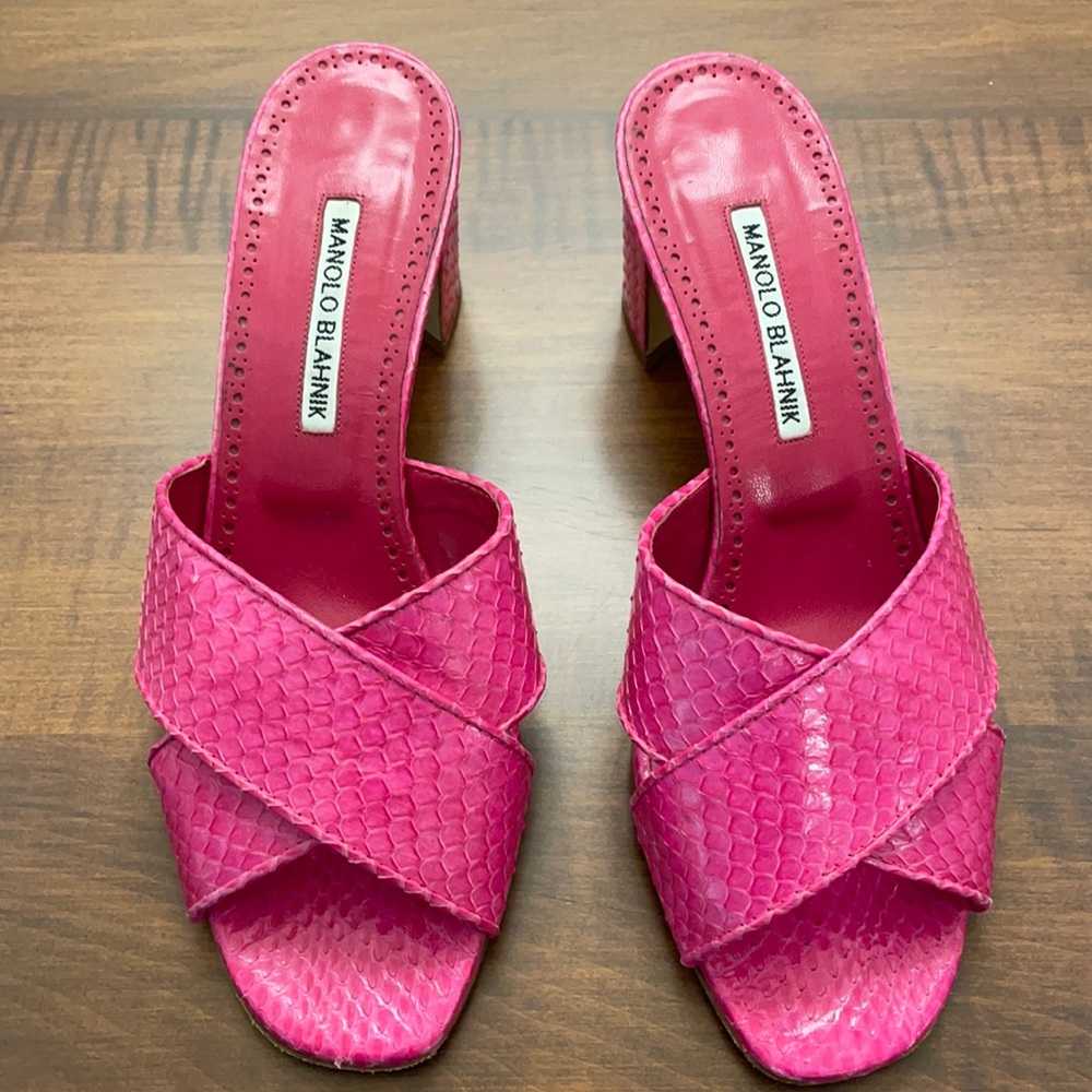 Manolo Blahnik Hot Pink Short Heel Mules